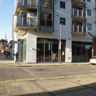 Commercial Premises To Let The Broadway Wimbledon