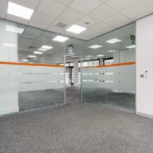 Office-for-rent-Scarborough-Street-London-E1-21